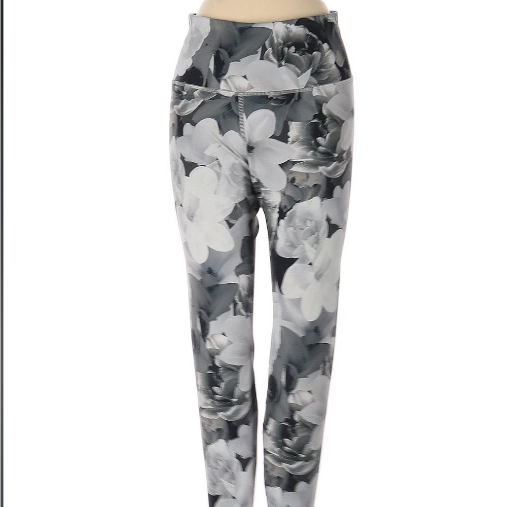 Old Navy Active 
Elevate Legging